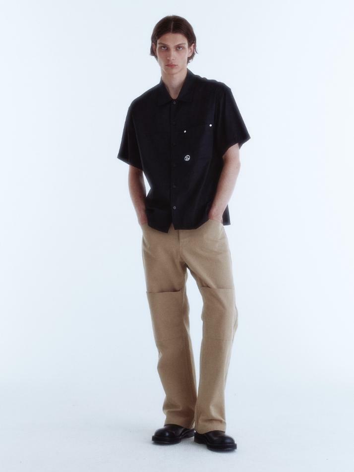 Convertible Collar Stripe Shirt_Deep Black
