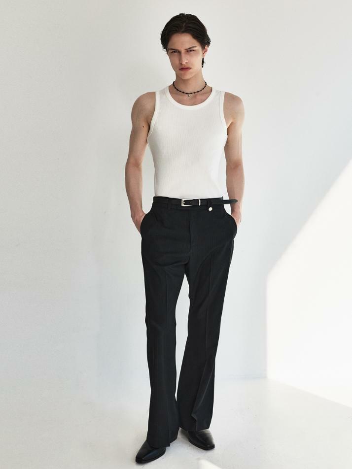 Sleek Ribbed Sleeveless Top_White