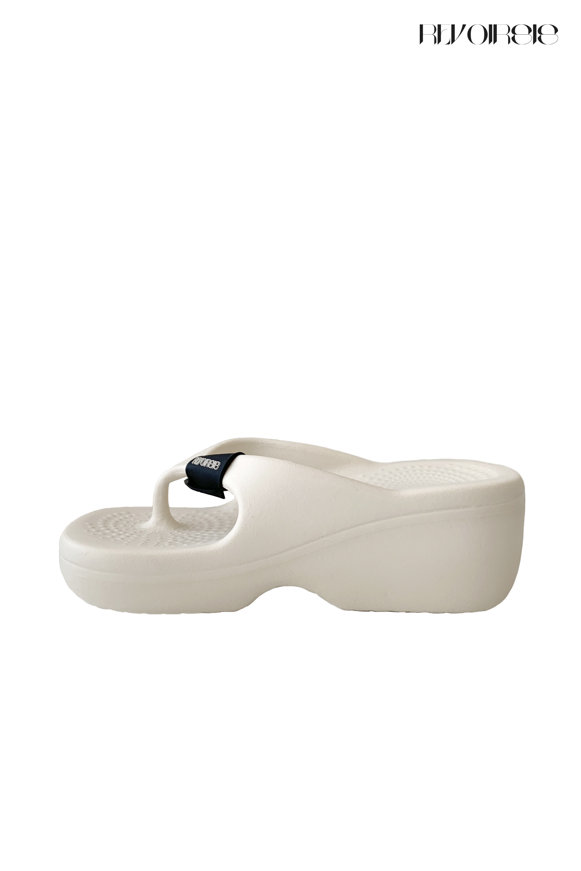 RVIS-lump-flip-flop-cream-3.jpg