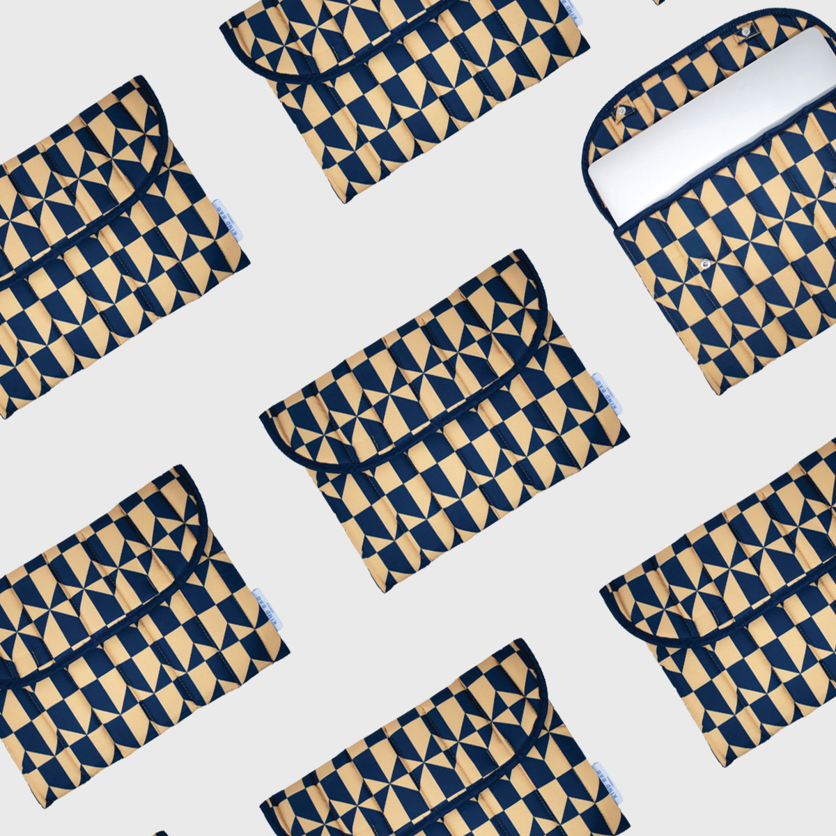 navy%20coffee%20pattern%20%20%E1%84%87%E1%85%A9%E1%86%A8%E1%84%89%E1%85%A1.jpg