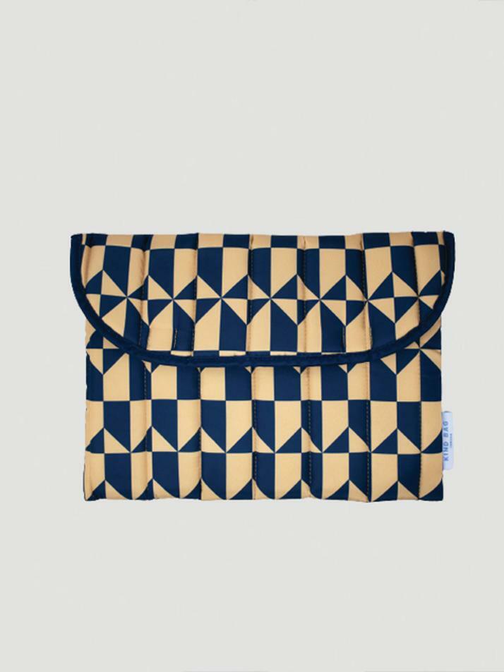 [KINDBAG] 13인치 랩탑 슬리브-네이비 커피