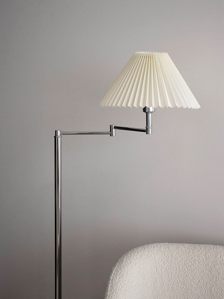 Line Floor Lamp Chrome