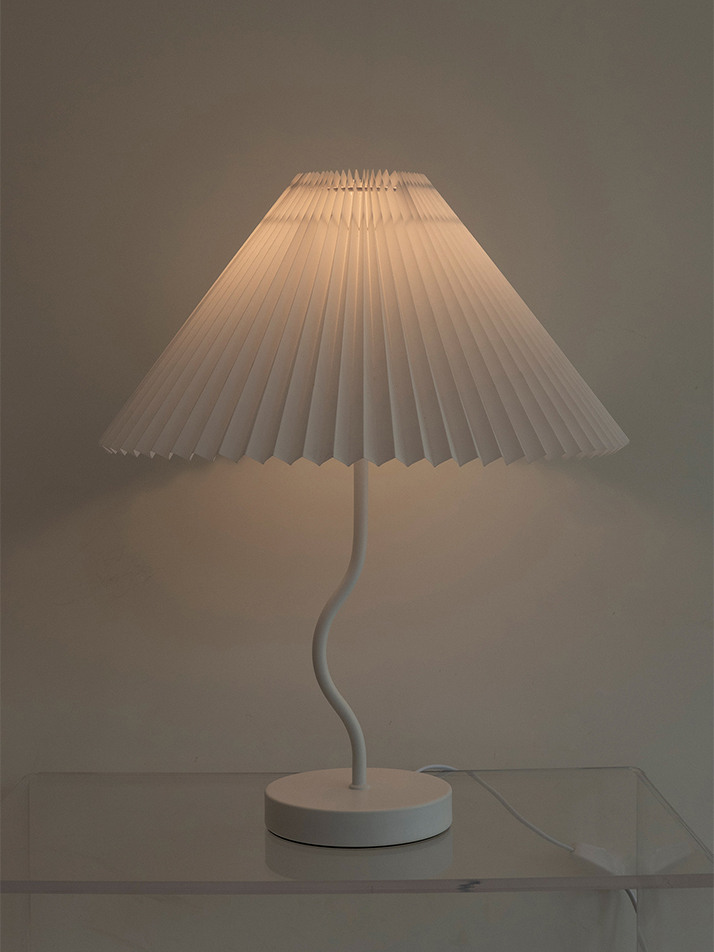 Pleated Stand Lamp M