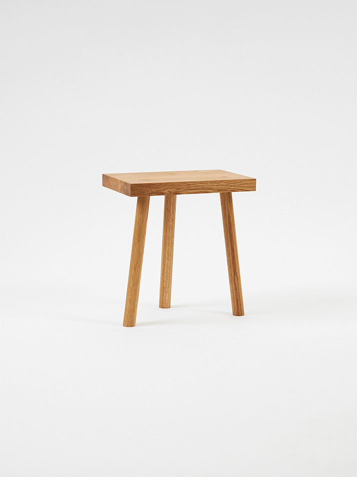 Rec Stool Black / Walnut / Oak 