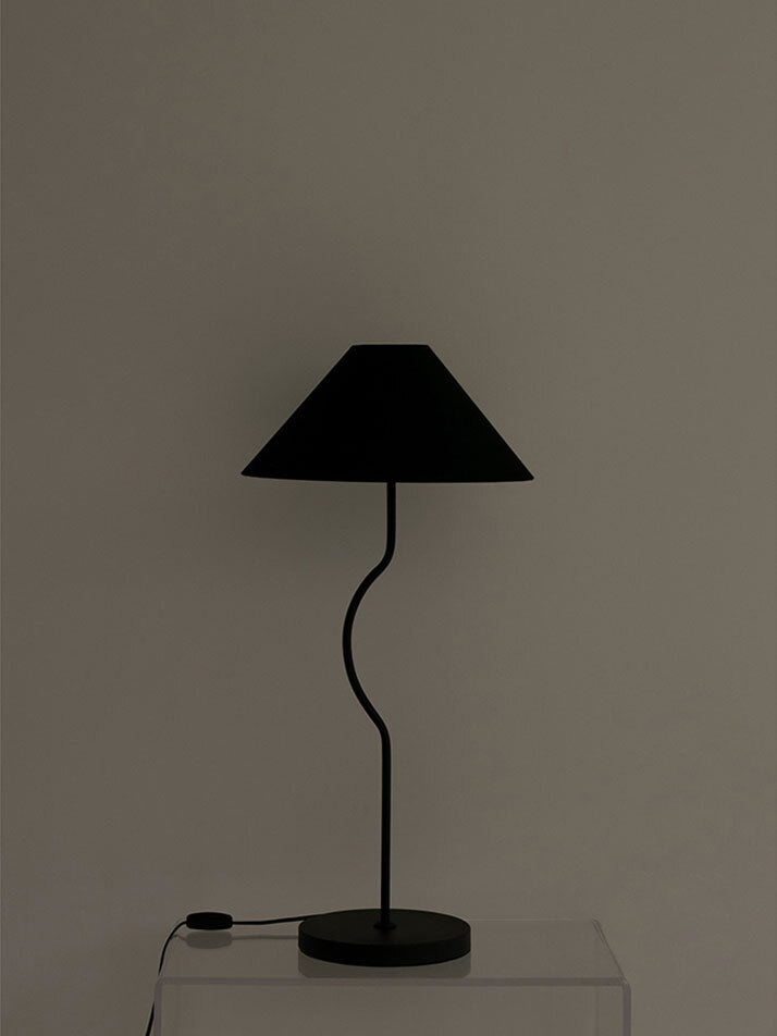 Fig Medium Stand Lamp Black