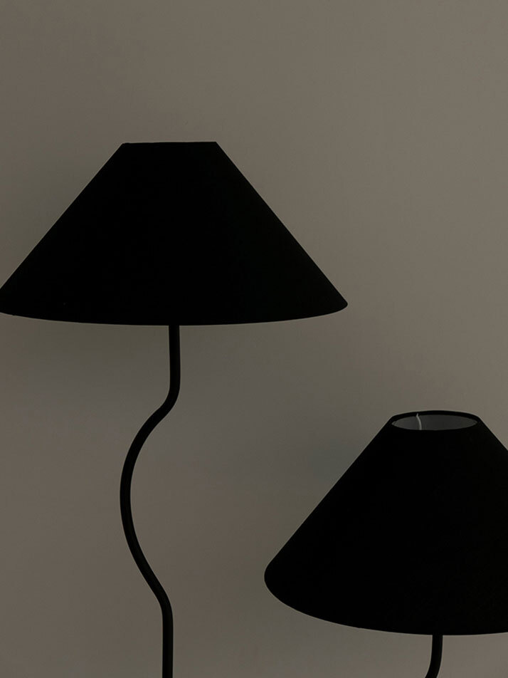 Fig Medium Stand Lamp Black