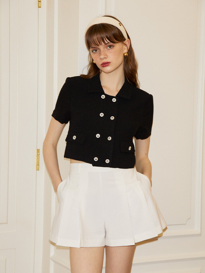 Double Button Crop Jacket_ Black