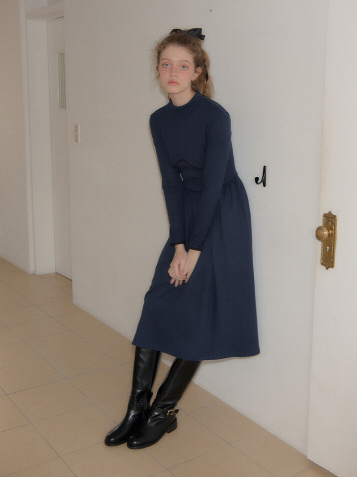 Line Point High Neck Dress_ Navy