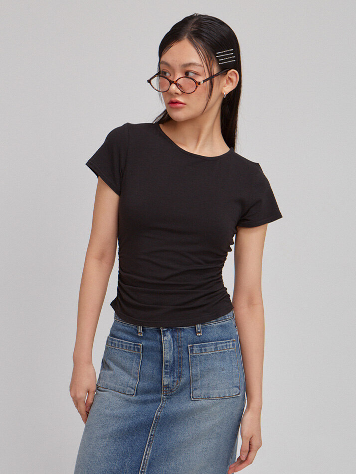 Basic Shirring Short Sleeve T_ Black