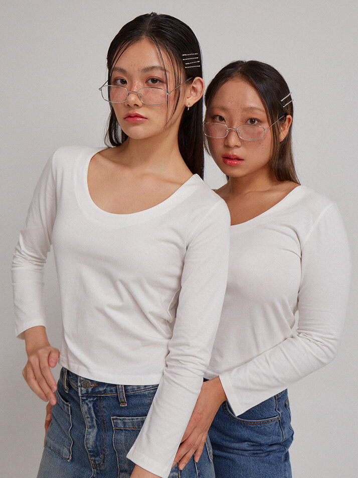 U-neck Basic T_ White