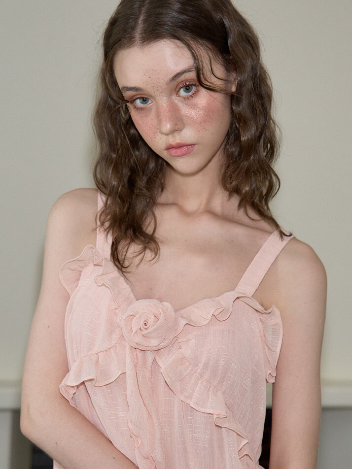 Corsage Point Ruffle Sleeveless Dress_ Pink