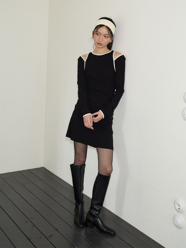 Line Point Cut-Off Mini Dress_ Black