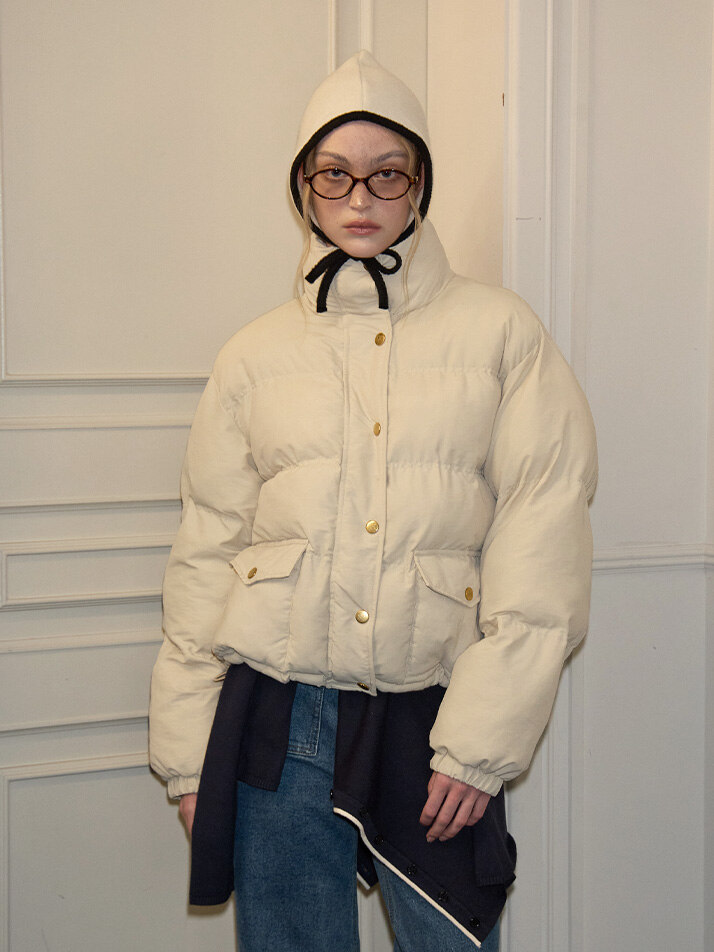 Classic Puffer Jacket_ Ivory