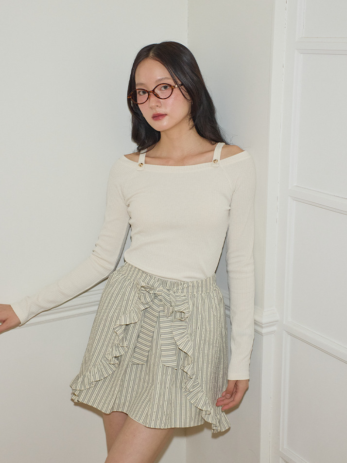 Button Point Strap Off Shoulder T_ Ivory