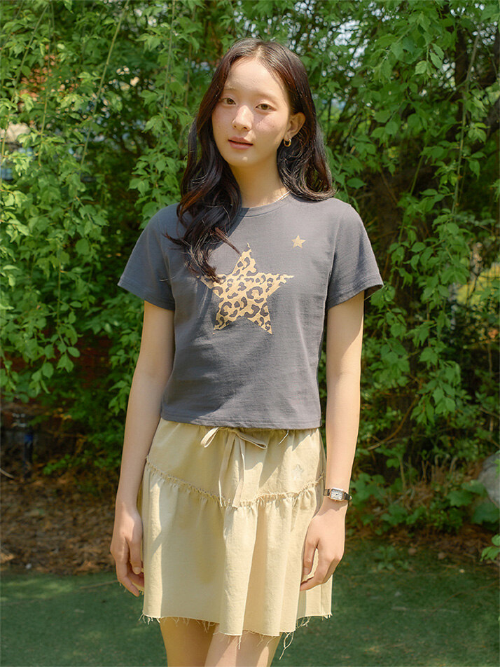 Leopard Star Crop T_ Charcoal