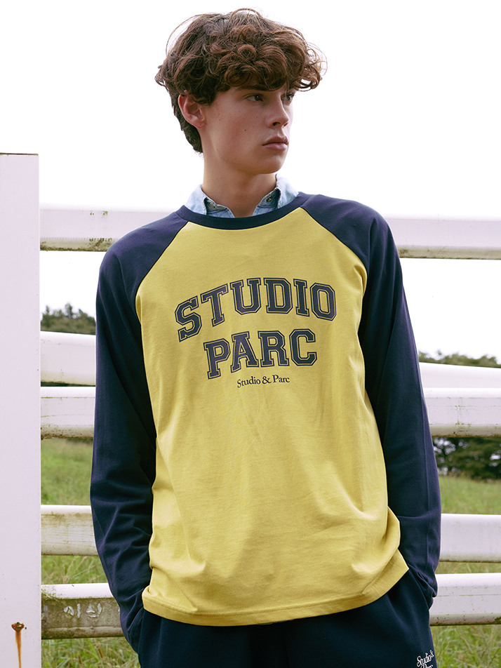 (UNI) Studio Parc Raglan Long Sleeve T-Shirt_Navy