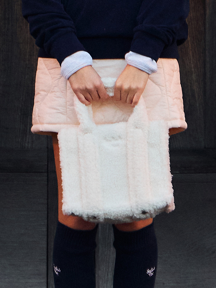 (UNI) Shearing Tote Bag_White