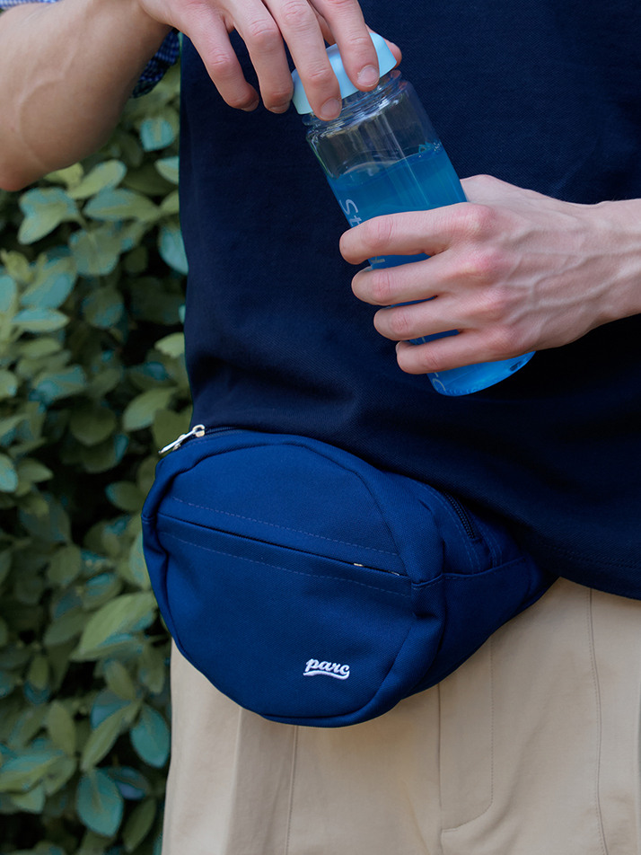 (UNI) Parc Belt Hip Sack_Navy