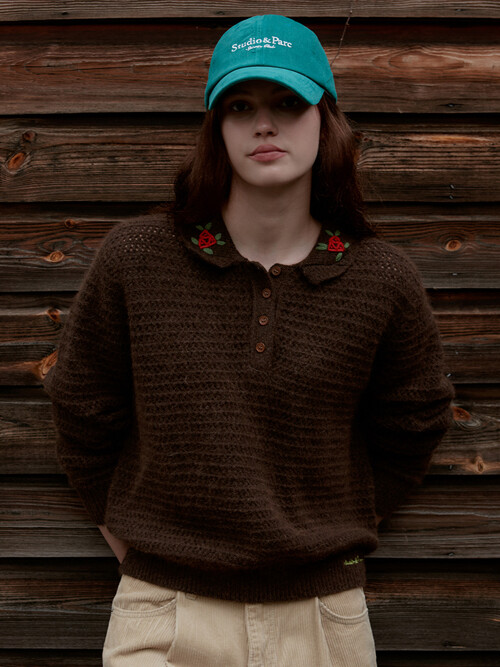 Floral Embroidered Collar Wool Knit_Brown