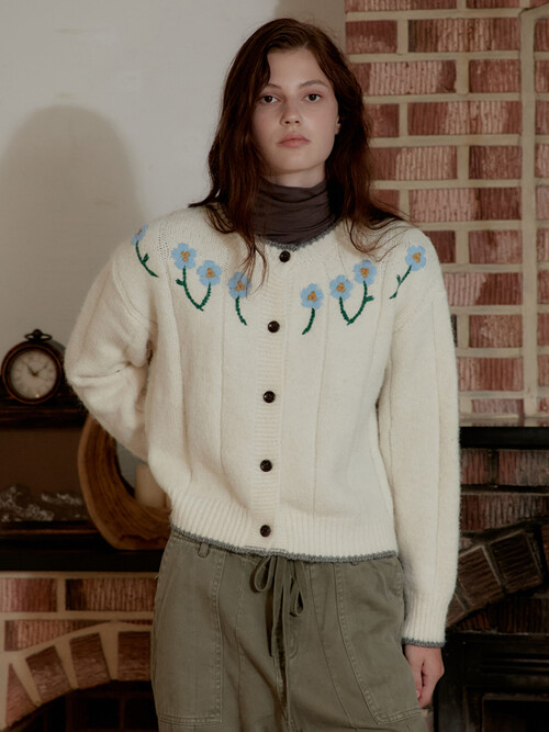 Flower Heavy Gauge Cardigan_Ivory