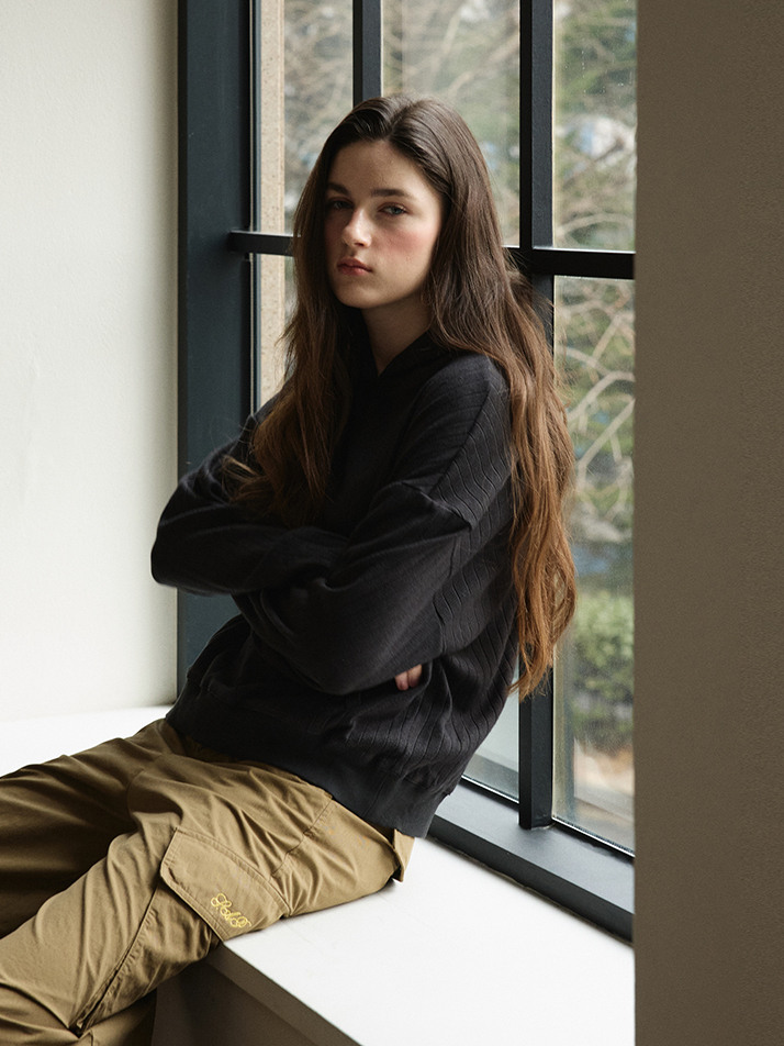 Line Textured Hooded T-Shirt_Charcoal