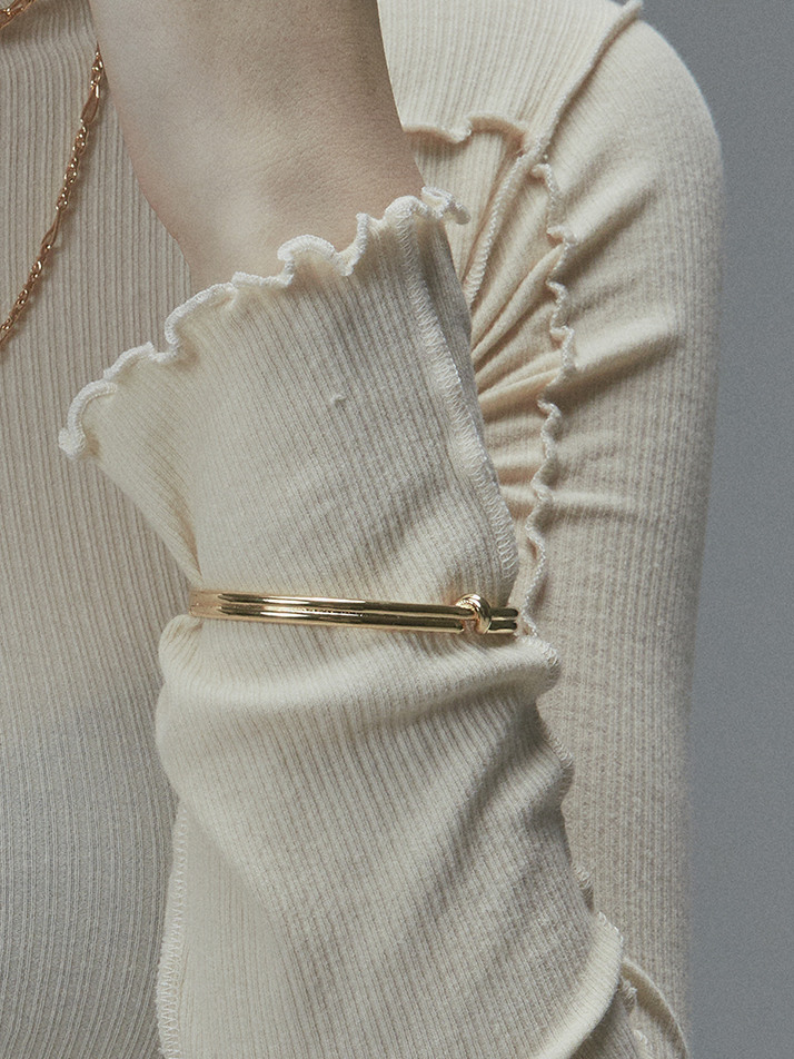 SWIRLY BANGLE GOLD