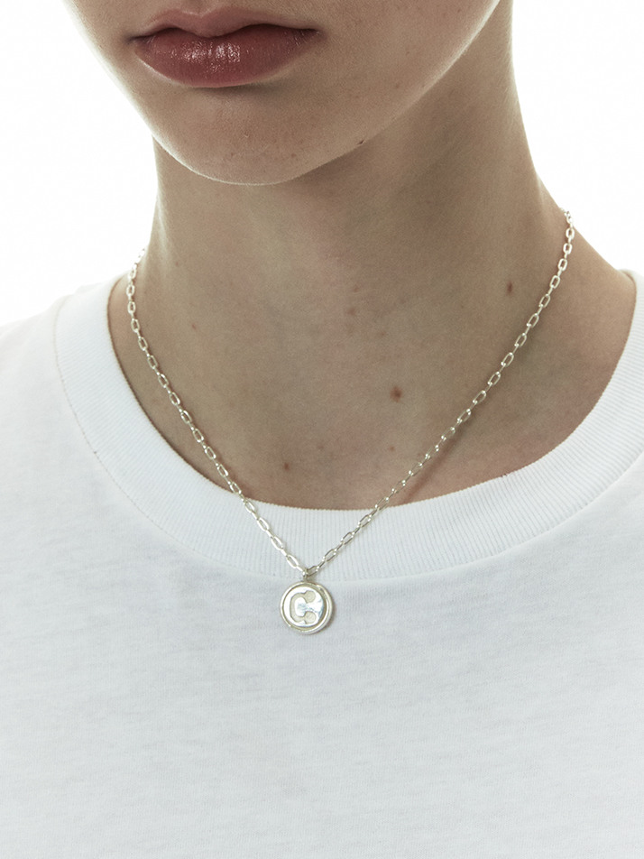 IC FLAT NECKLACE