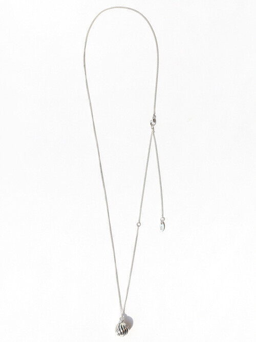 RIPPLE BALL NECKLACE