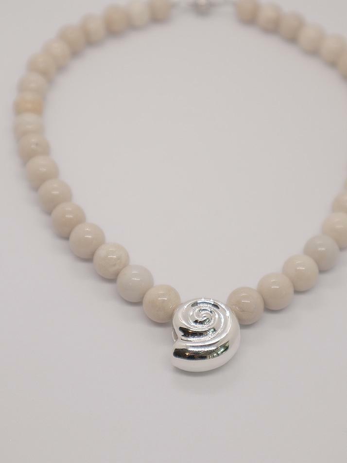 Oceanic Shell Bold Necklace