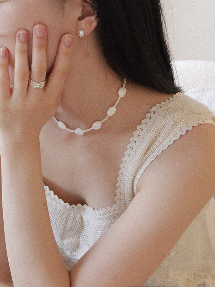 Blanche Necklace