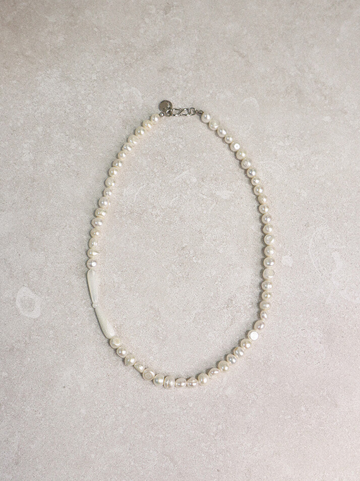 Blanche Ribbon Pearl Necklace