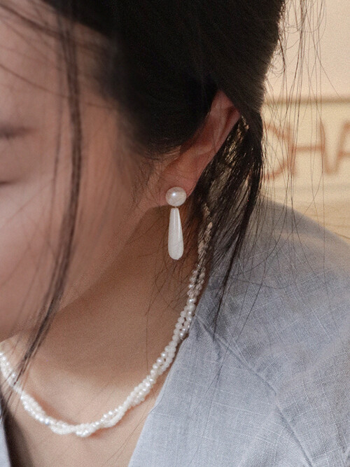 Blanche Drop Earring