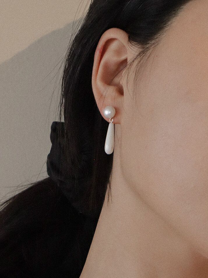 Blanche Drop Earring