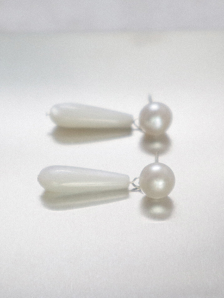 Blanche Drop Earring