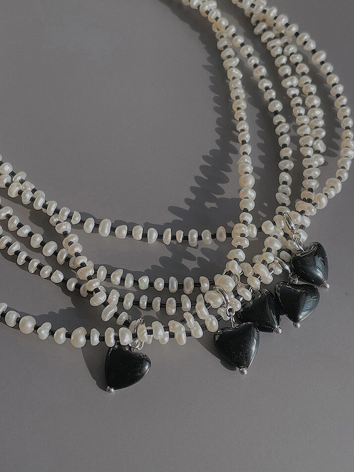 Stripe Pearl Necklace