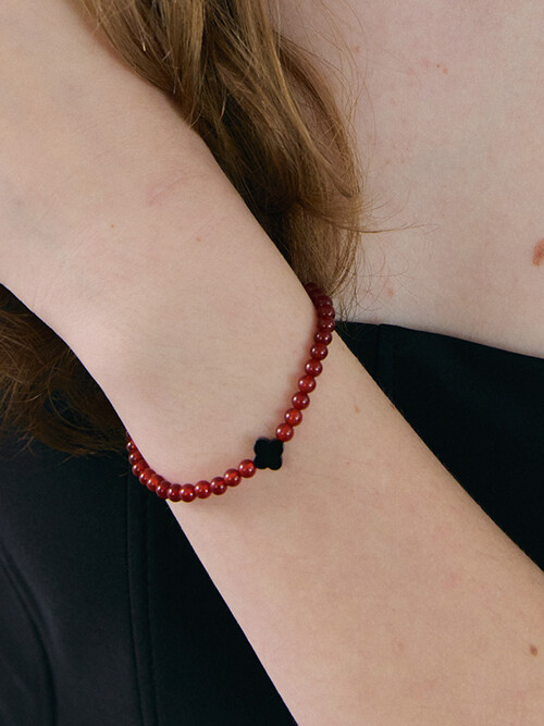Berry and Clover Bracelet