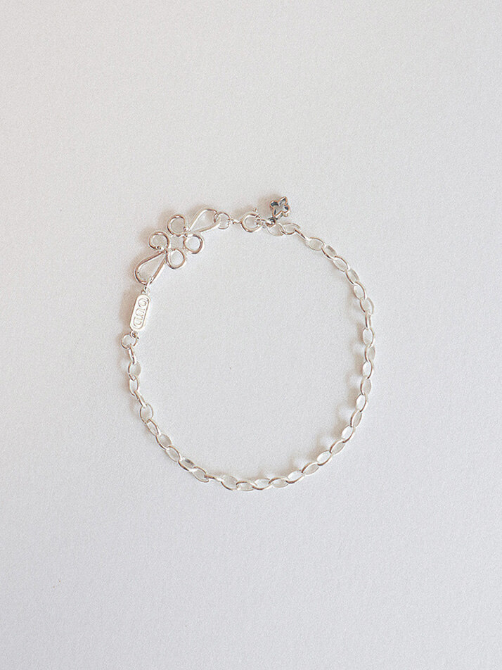 Knot Link Bracelet