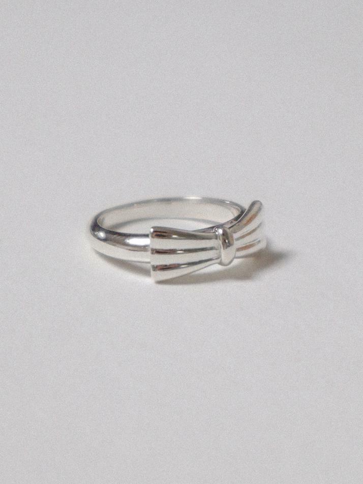 Bow Ring