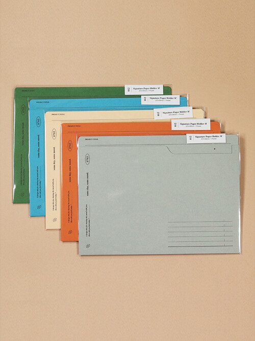 Signature Paper Holder M