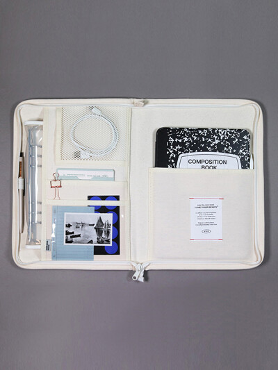 Signature Ipad Pouch (11in)