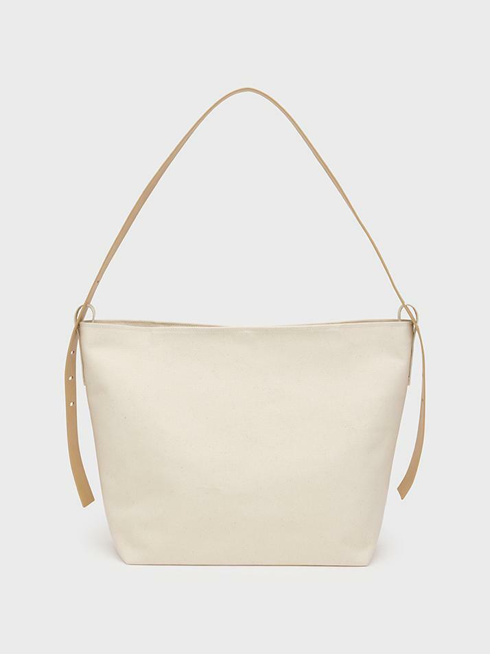 A/P 002 MORETEX WATER FLOW ECO LEATHER STRAP SHOULDER BAG L_ECRU