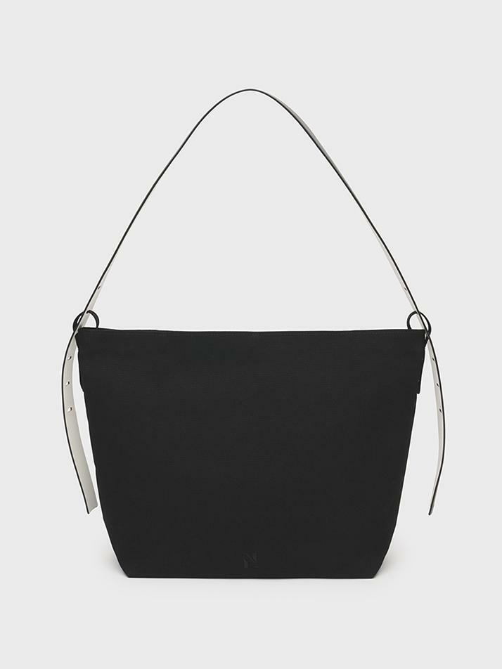 A/P 002 MORETEX WATER FLOW ECO LEATHER STRAP SHOULDER BAG L_BLACK