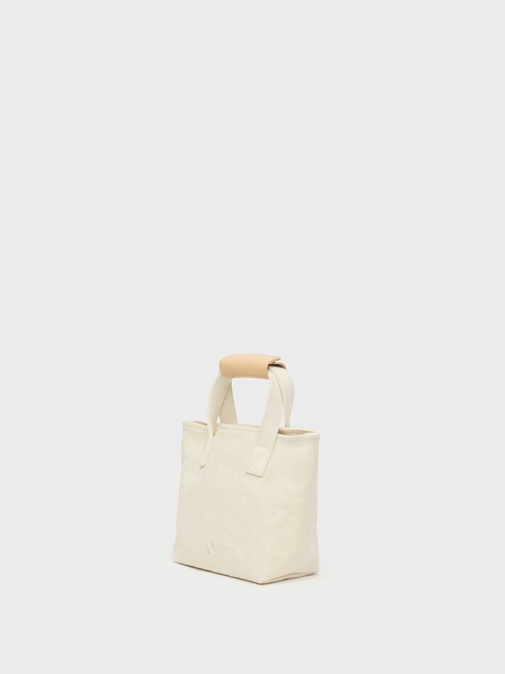 A/P 003 NIFTY AS BORN 1 TOTE BAG XS_ECRU