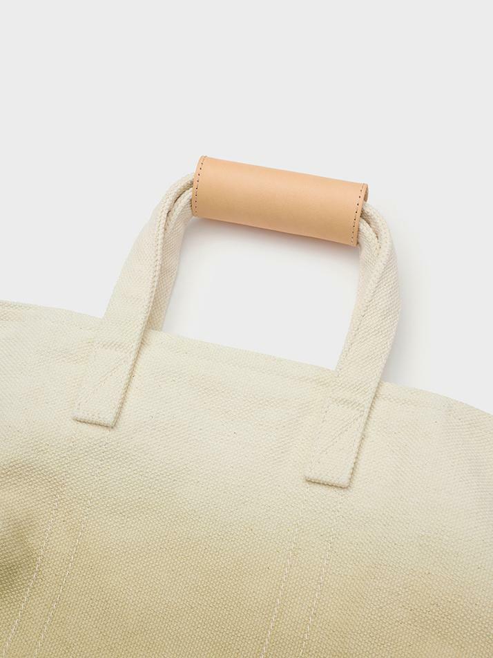 A/P 004 NIFTY GRADATION SHOPPER BAG S_KHAKI