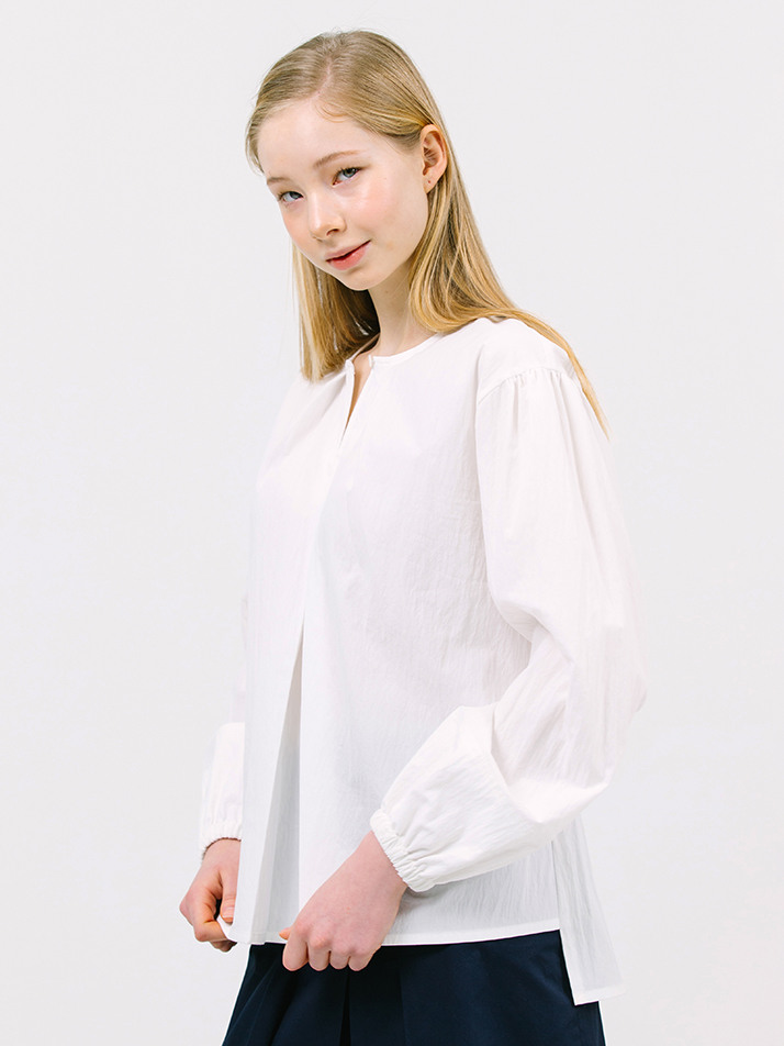 shirring sleeve blouse_white