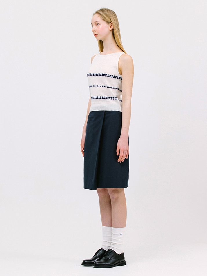 slim knit sleeveless_white