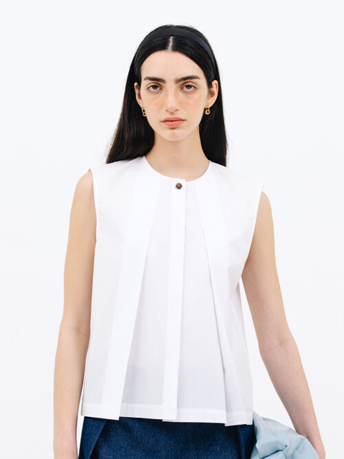 tuck sleeveless blouse_white