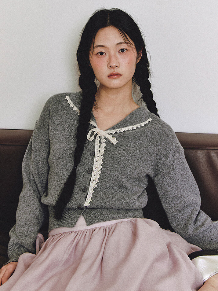 Lace Trim Collar Knit_gray