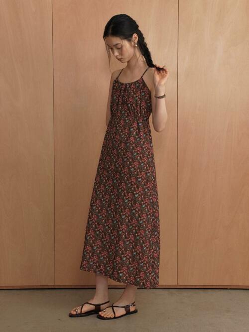 Flories Open Back One-piece_brown