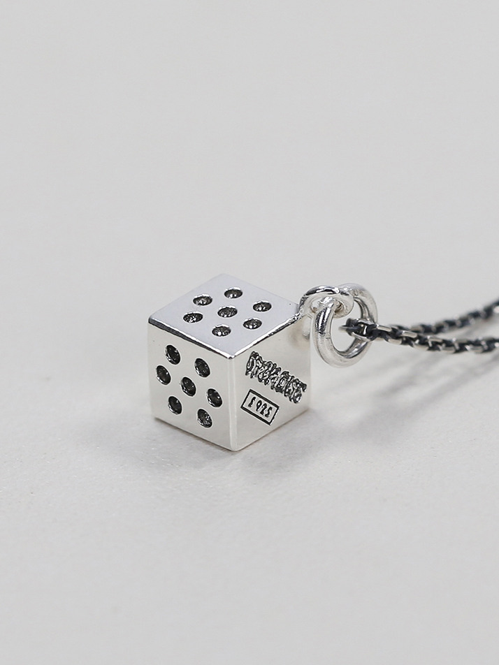 7 Dice mini necklace (925 silver)
